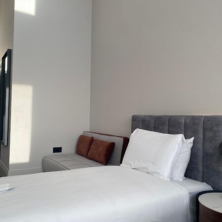 Vive Hotel Гастингс Экстерьер фото