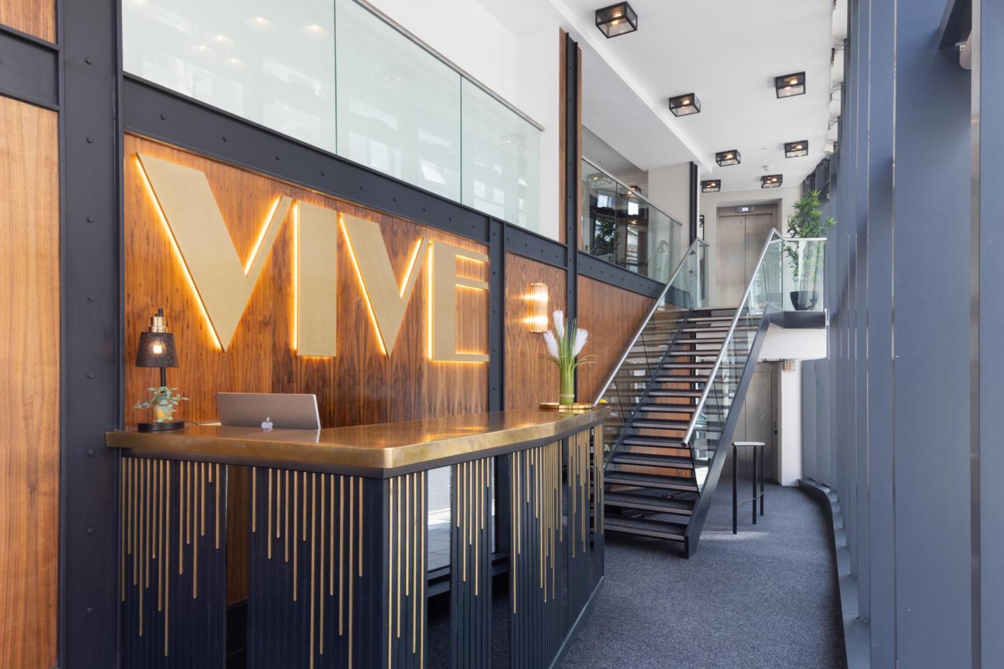 Vive Hotel Гастингс Экстерьер фото